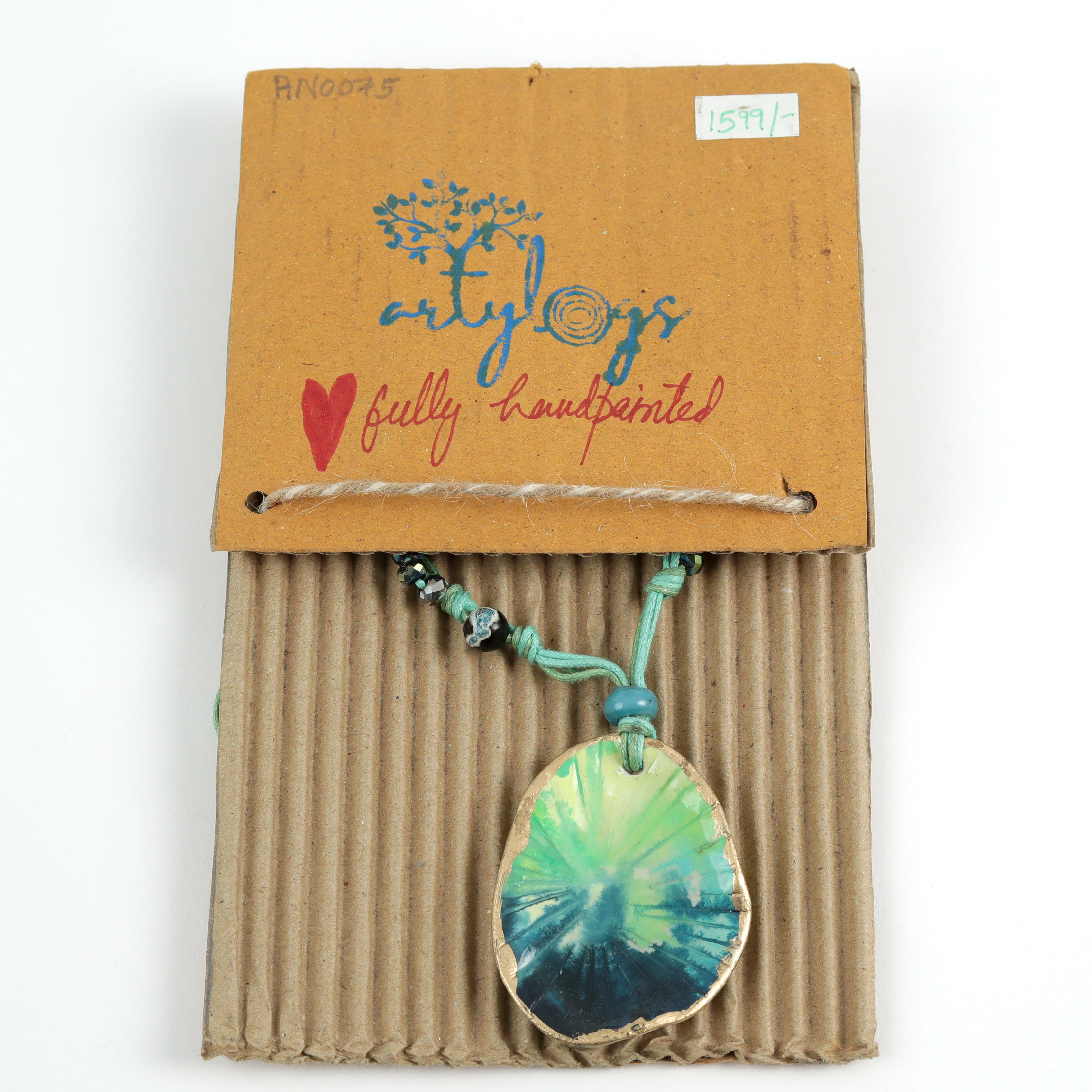 Artful Pieces for Effortless Styling 23