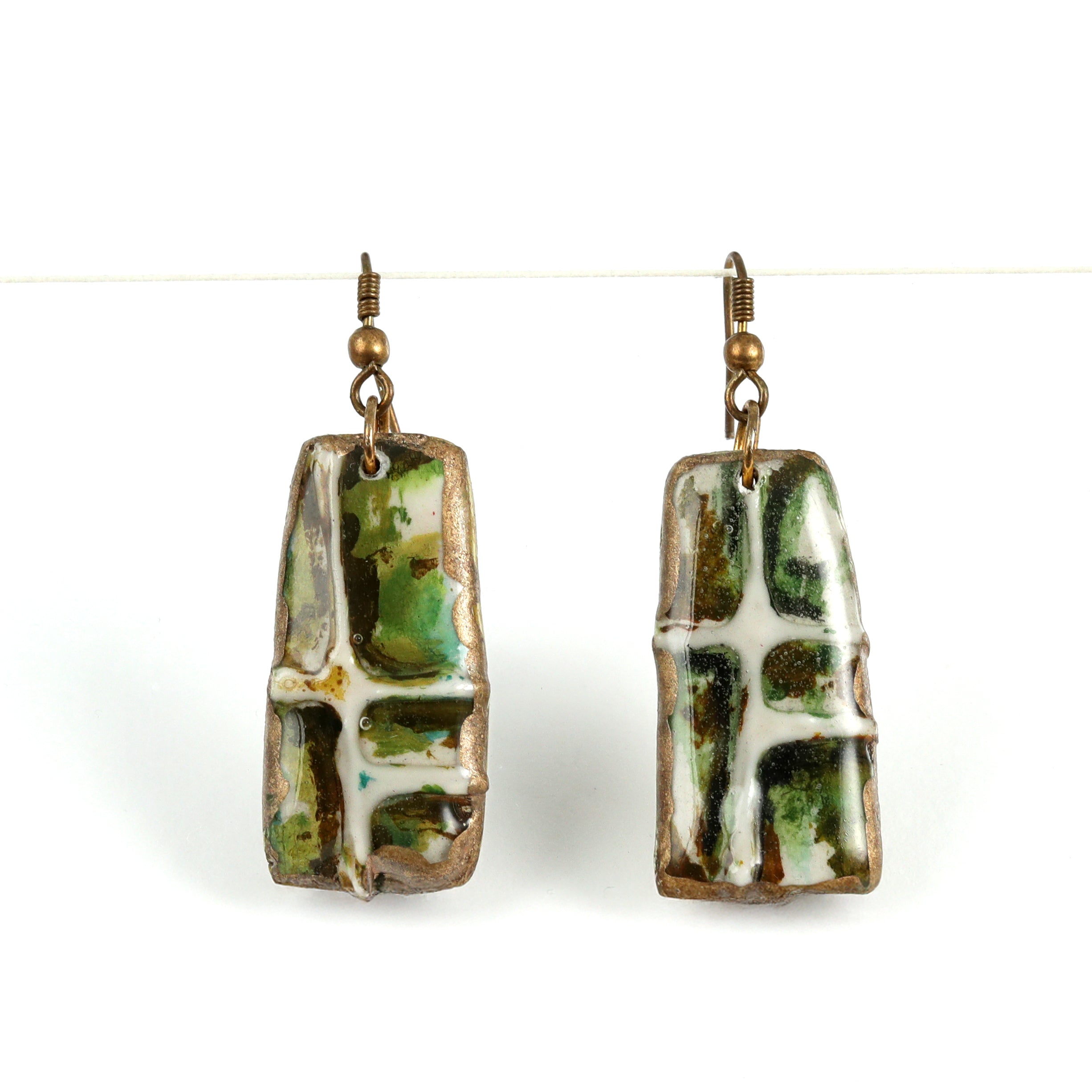 Artful Pieces for Effortless Styling 27