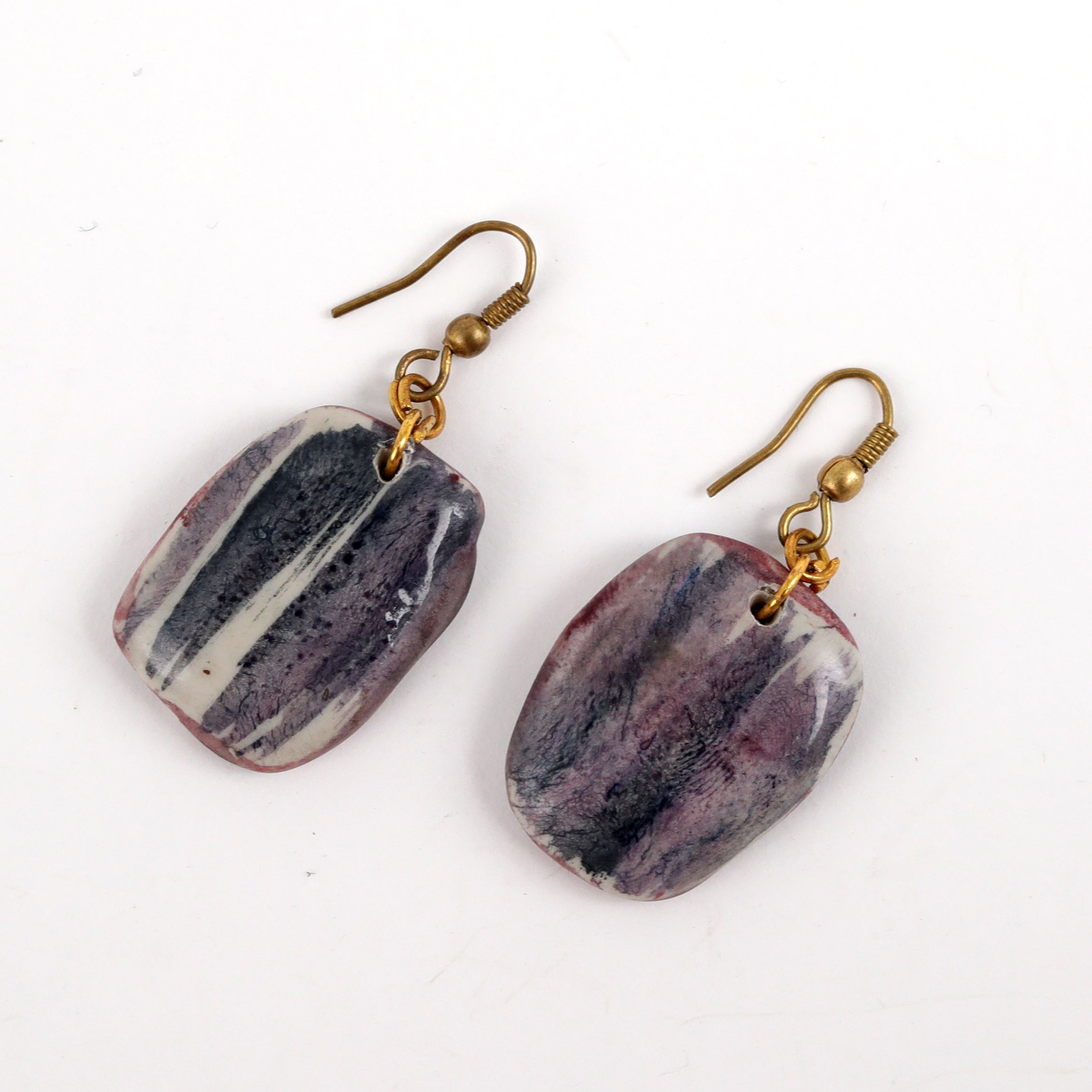 Artful Pieces for Effortless Styling 41