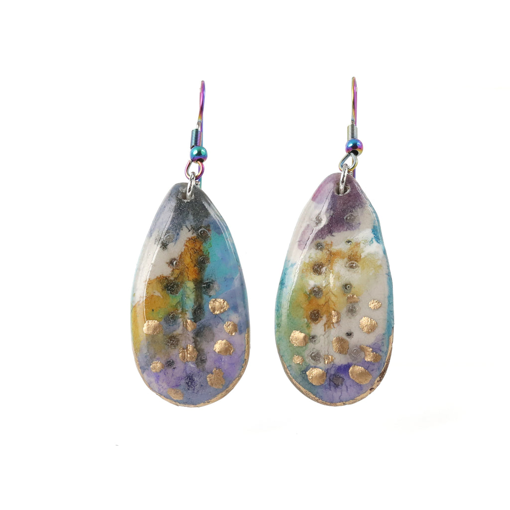 Artful Pieces for Effortless Styling 50