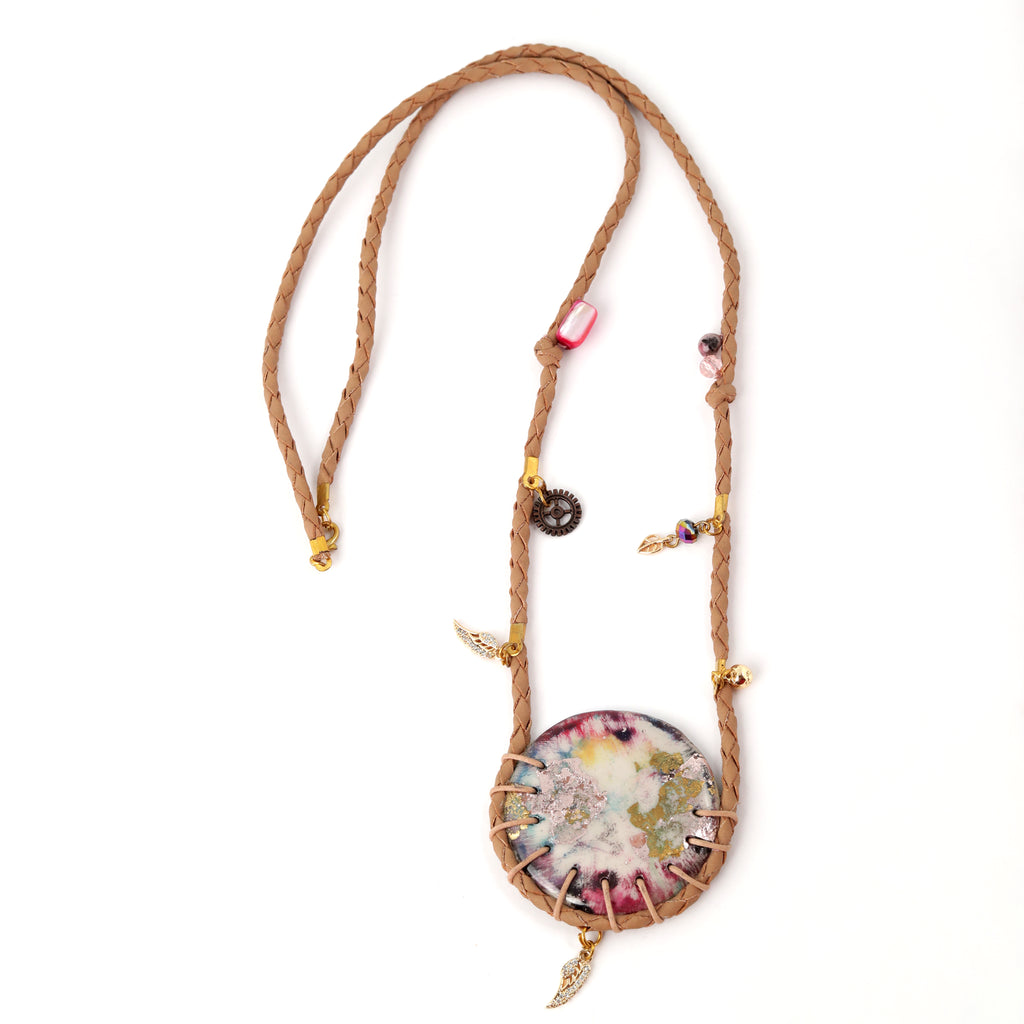 Artful Pieces for Effortless Styling 60