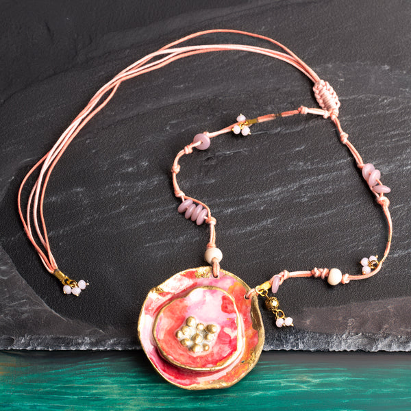 Artful Pieces for Effortless Styling 3