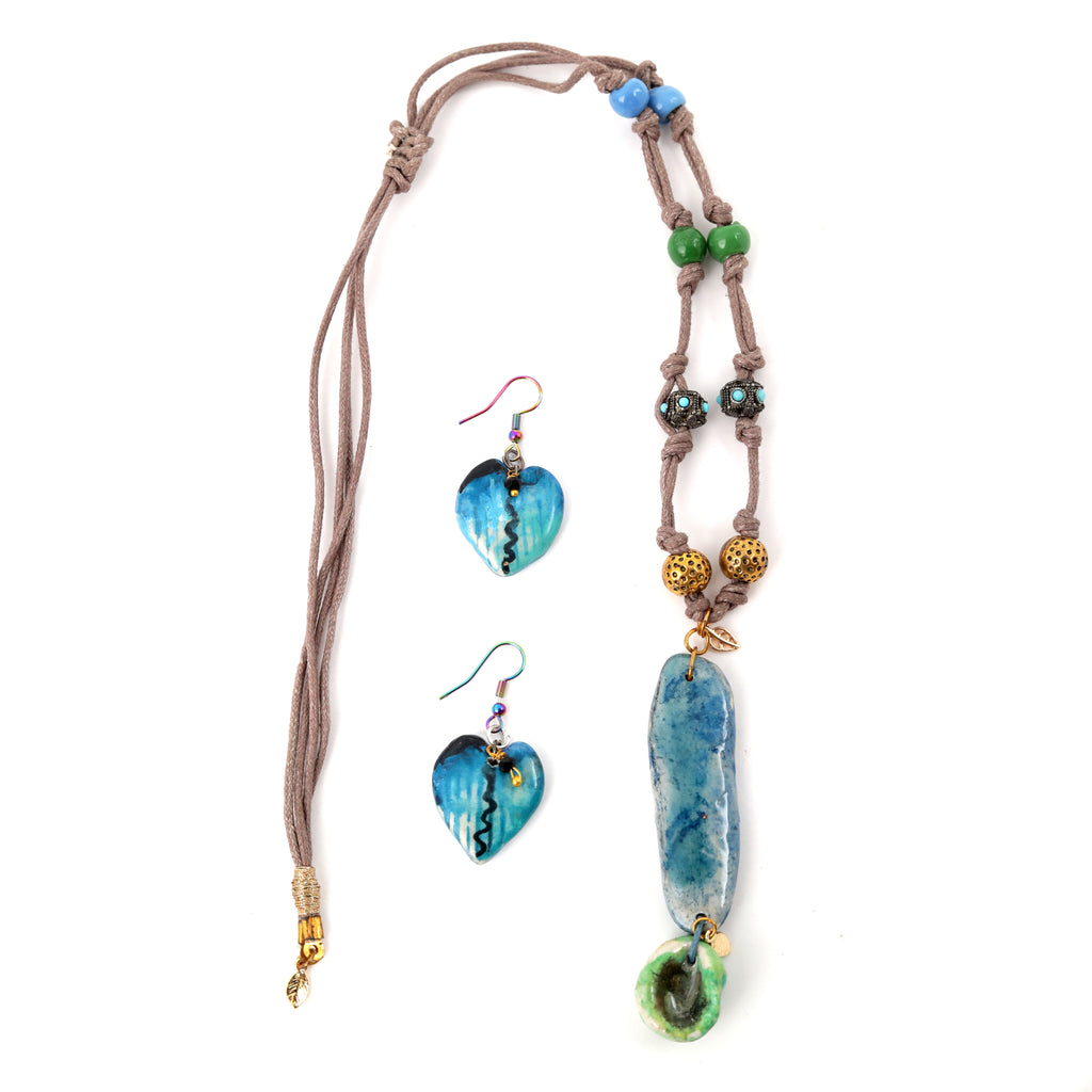 Artful Pieces for Effortless Styling 45