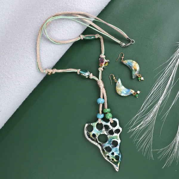 Artful Pieces for Effortless Styling 2