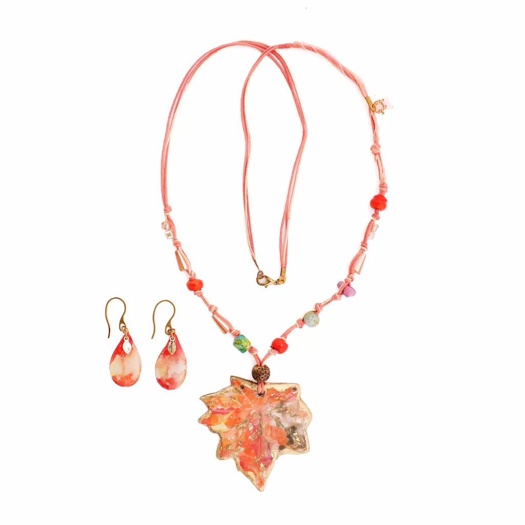Artful Pieces for Effortless Styling 20