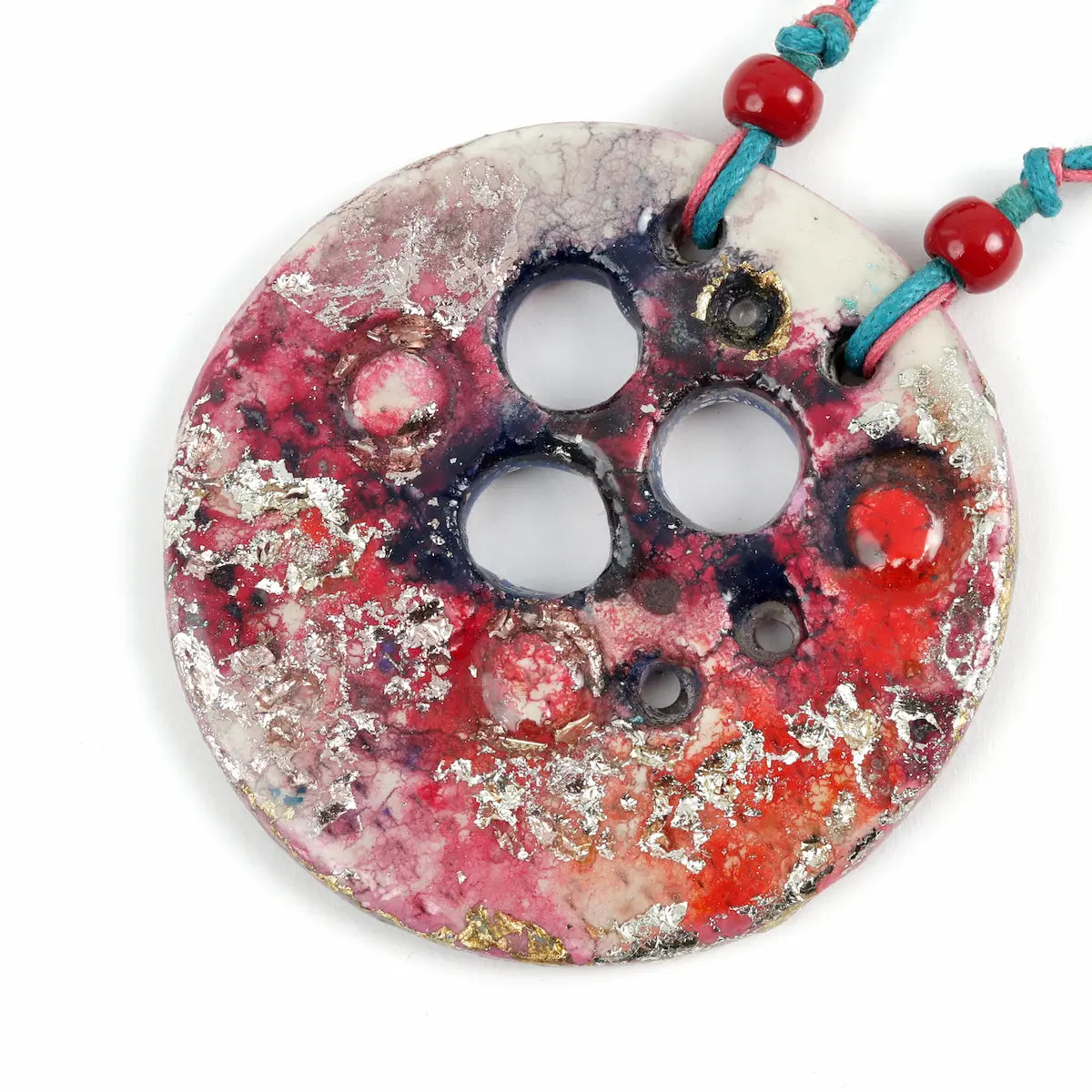 Artful Pieces for Effortless Styling 22