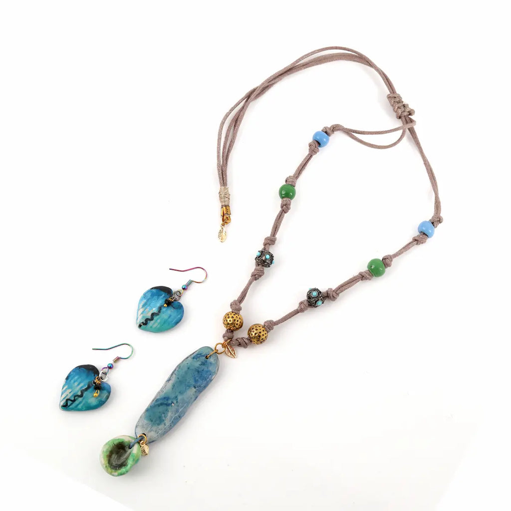Artful Pieces for Effortless Styling 45