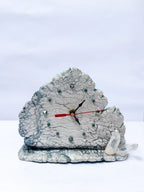 Ash crack clock