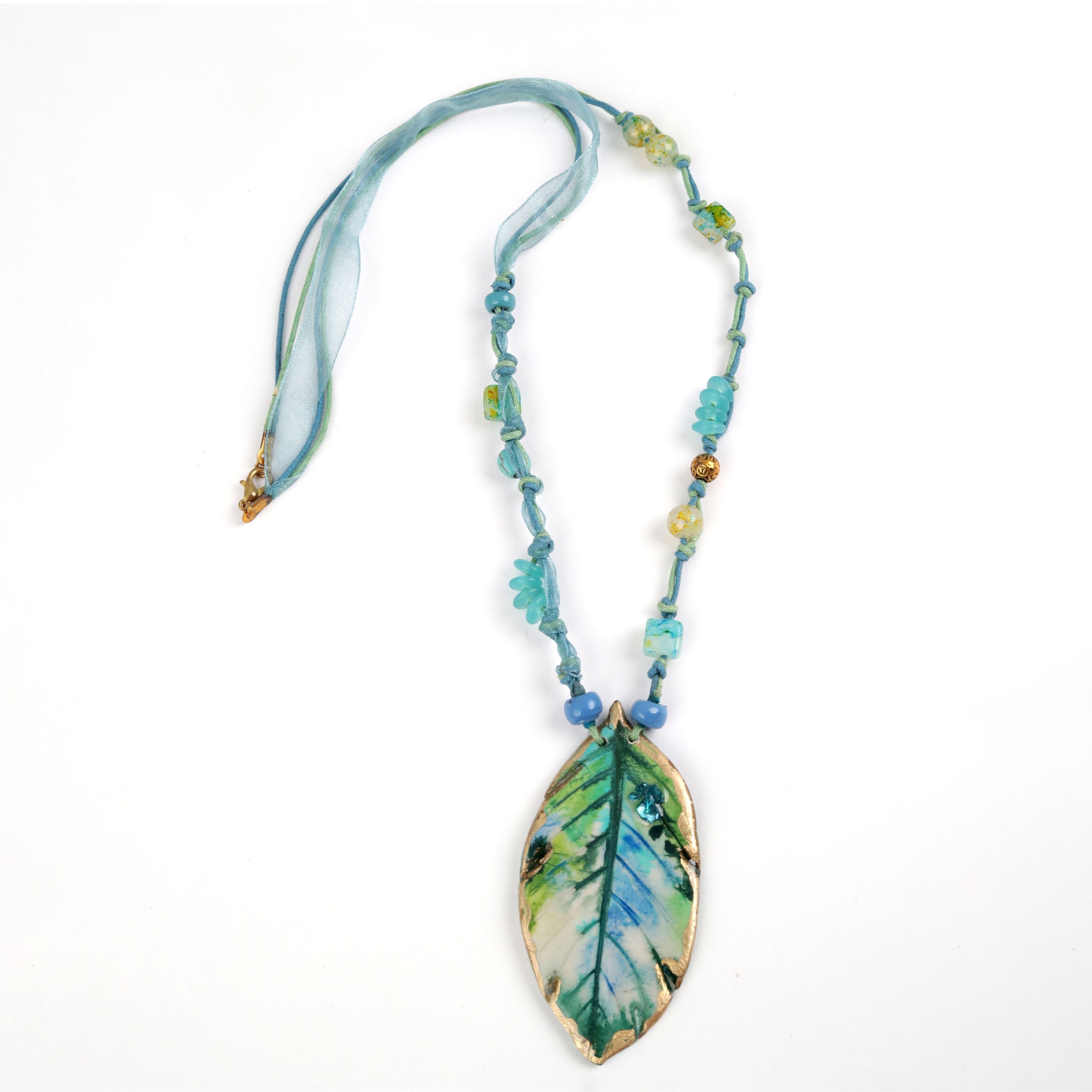 Artful Pieces for Effortless Styling 55